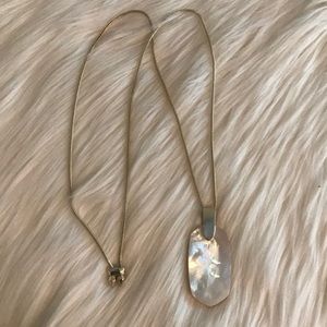 Kendra Scott pearl pendant necklace with gold